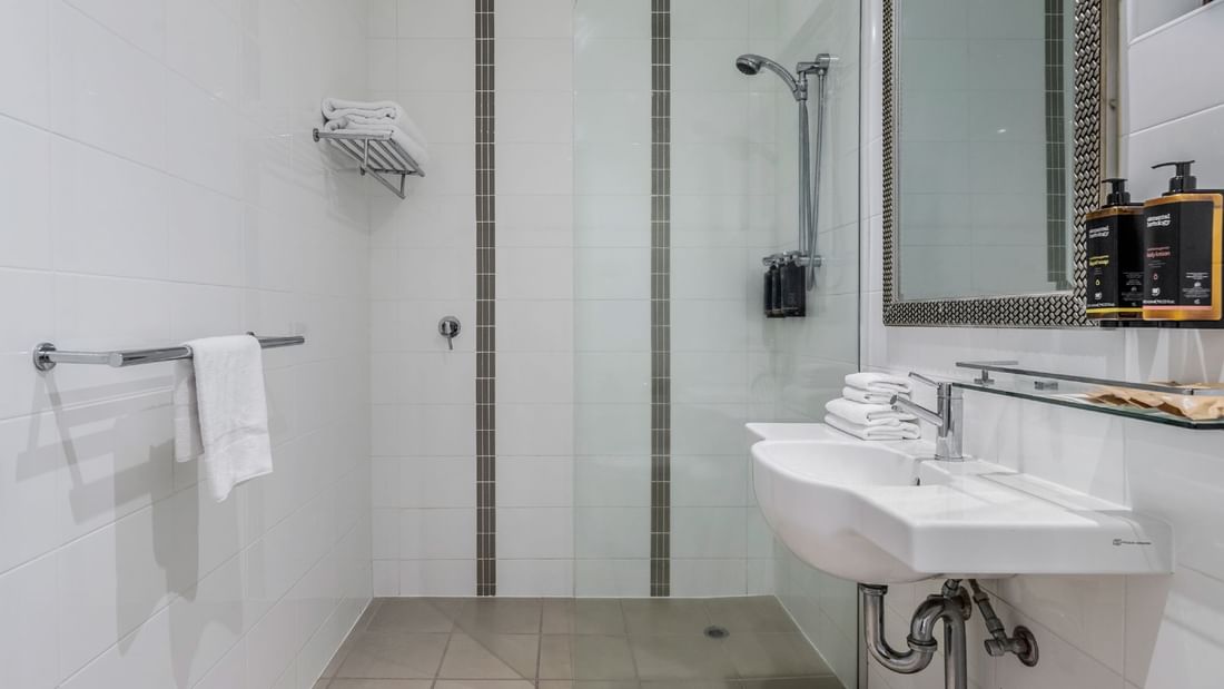 Deluxe King Room features a private bathroom