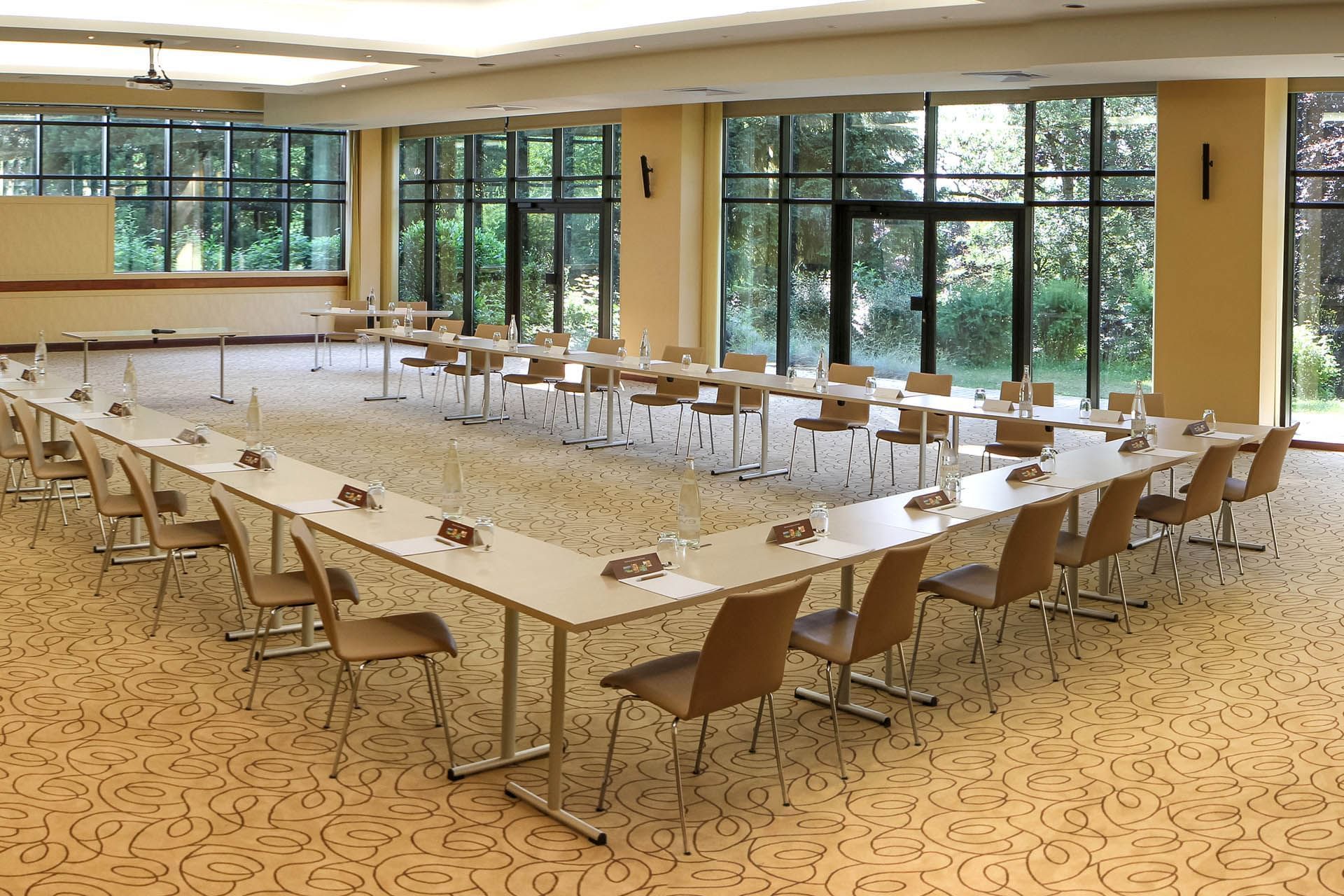 Meeting room at Domaine de Divonne Hotel in Divonne-les-Bains