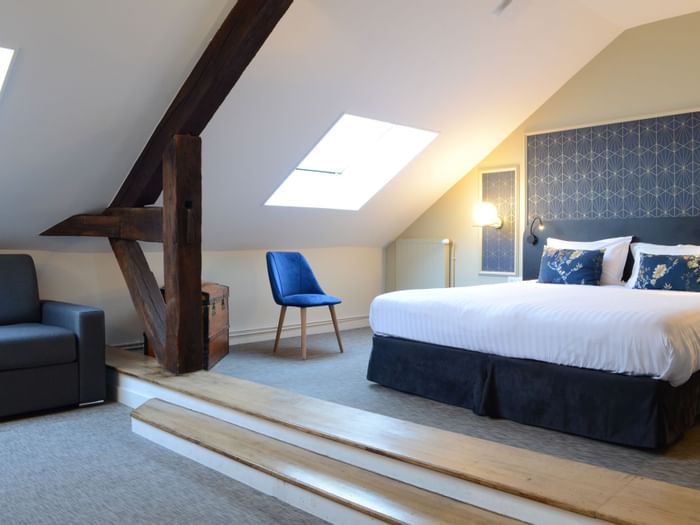 Family Room at Hotel Anne d'Anjou in Saumur, France