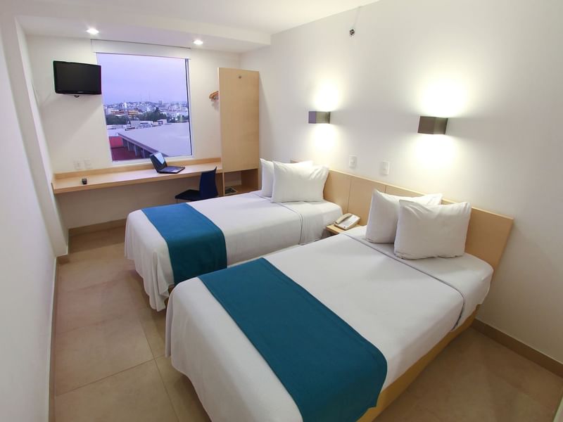 Interior de la habitación doble superior en One Hotels