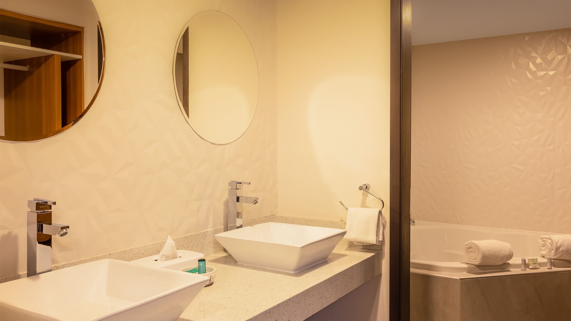 Bathroom vanity with bath tub at Gamma Ciudad Juarez