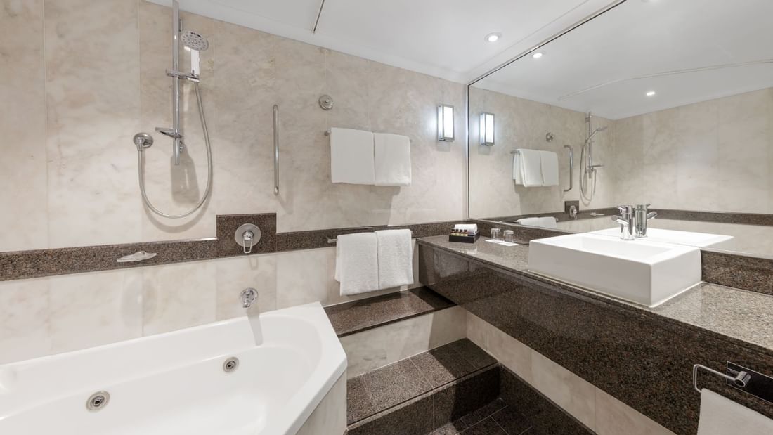 Vanity & bathtub in Junior Suite Bathroom at Pullman Sydney Hyde Park