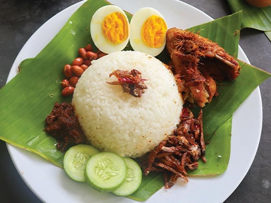 Experience the Vibrant Malaysian Breakfast Culture