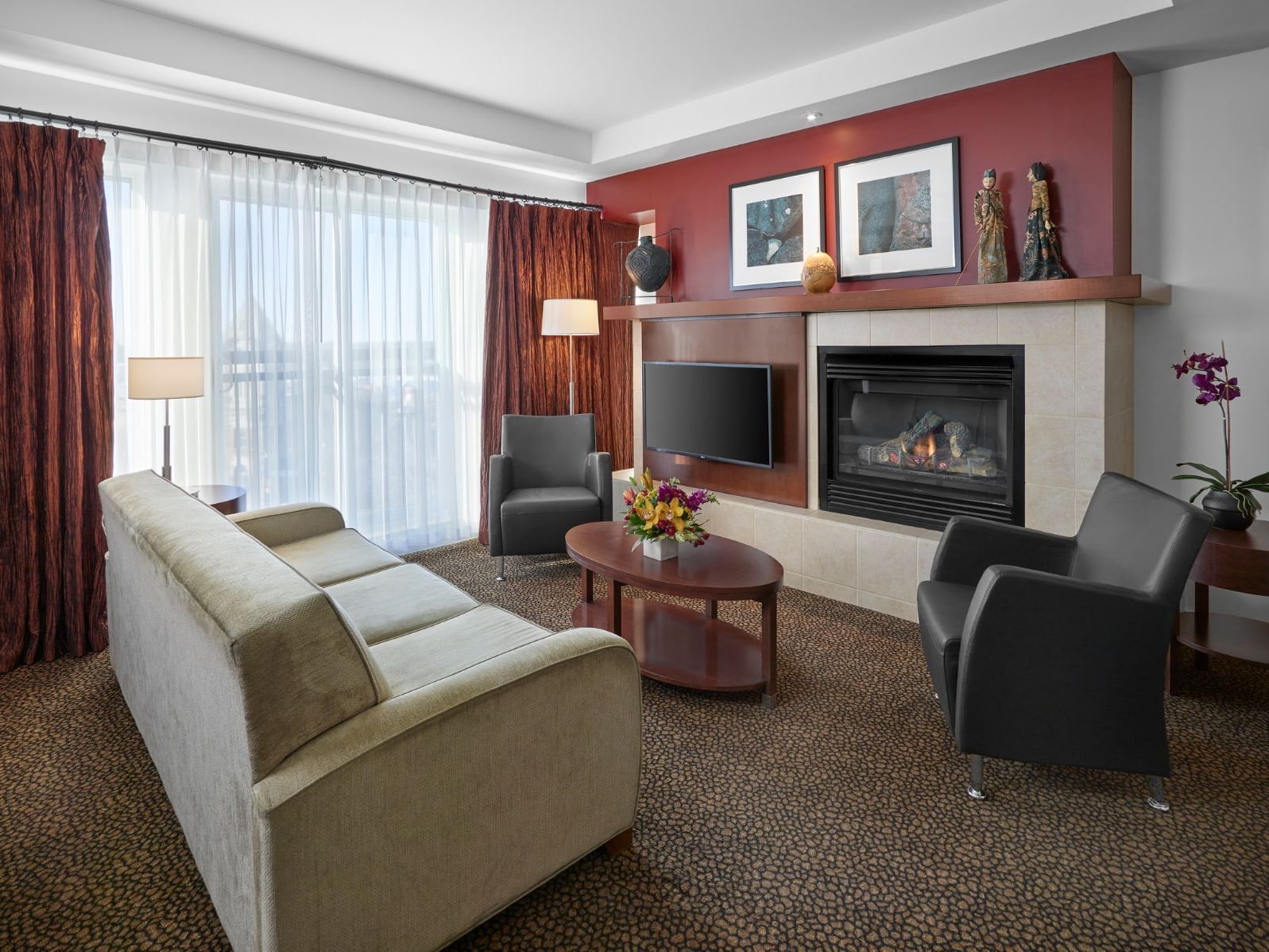 King suite living room area at Metterra Hotel on Whyte