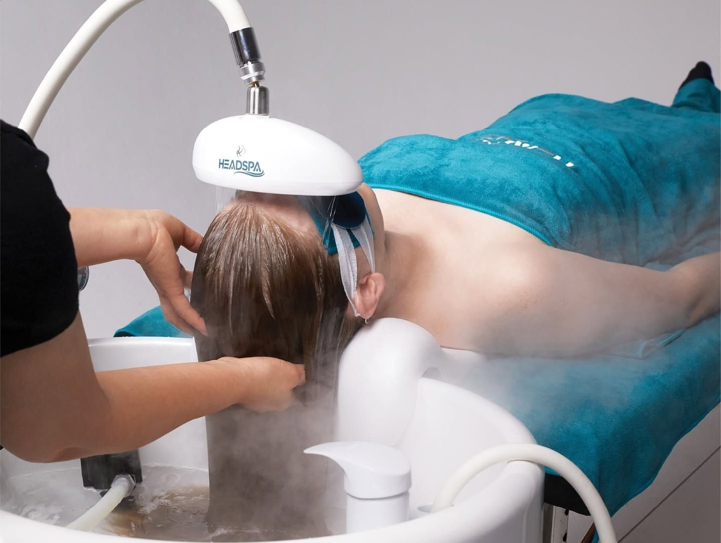 Head Spa - tratament pentru scalp si par