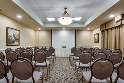 conference room - corporate - monte carlo inn vaughan