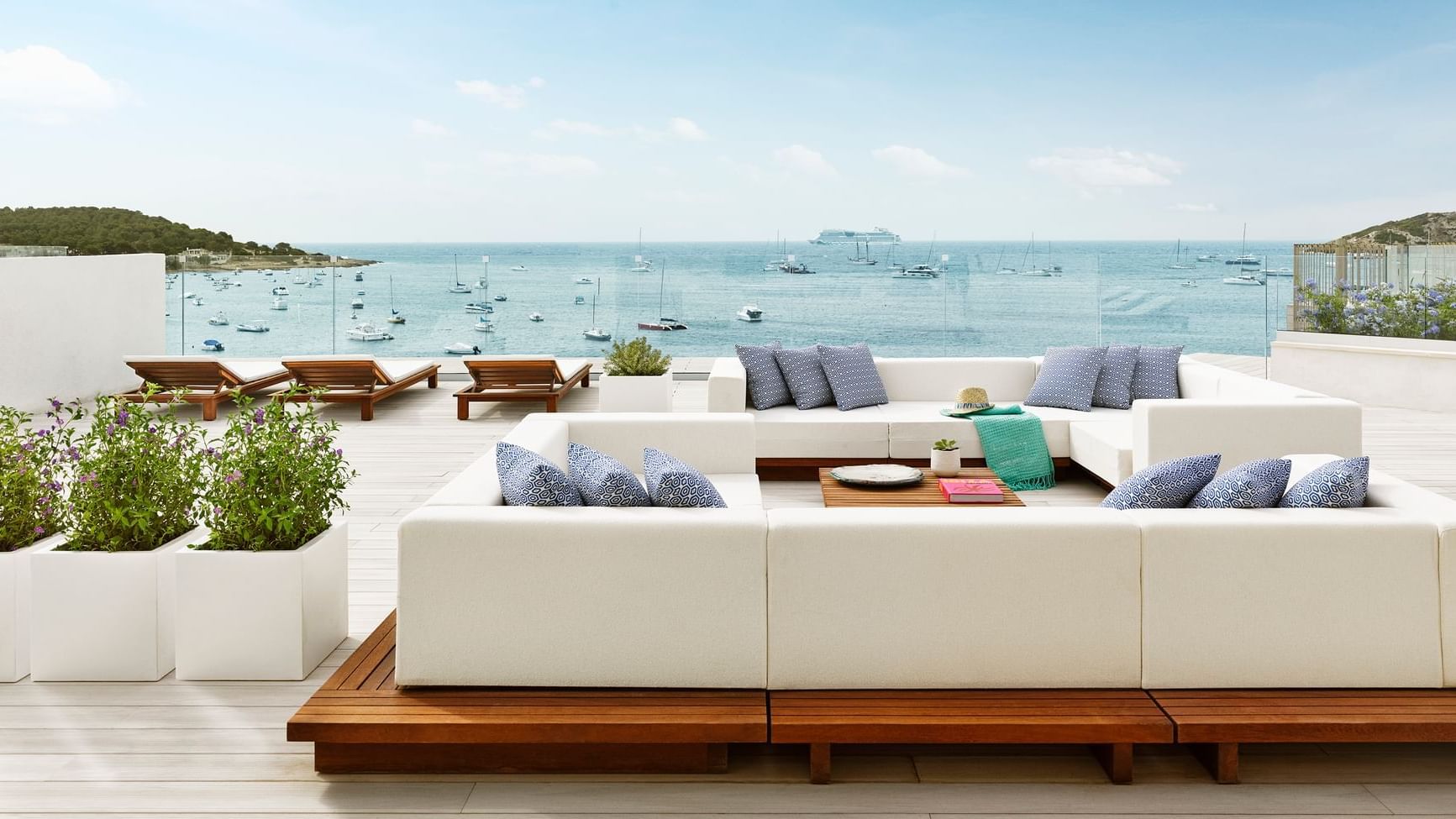 Condé Nast Traveler features Nobu Hotel Ibiza Bay in