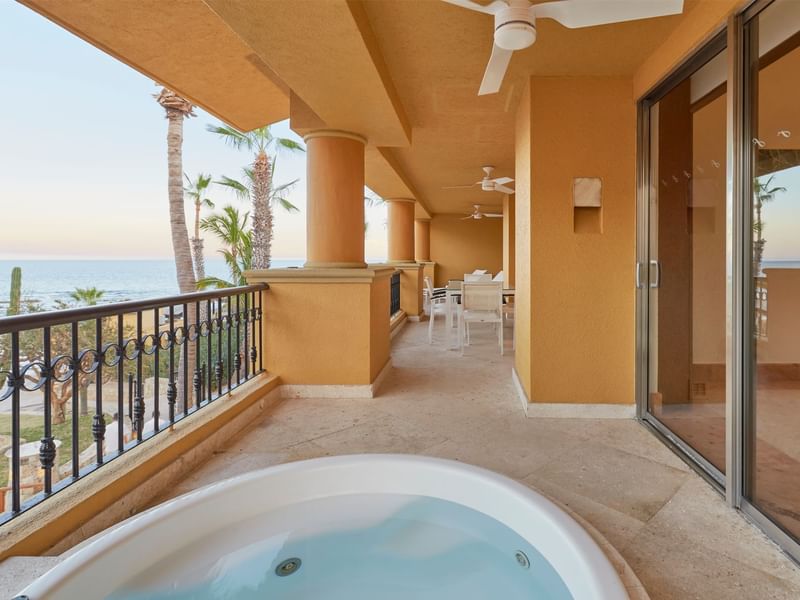 Balcony jacuzzi in Governor Suite at Grand Fiesta Americana