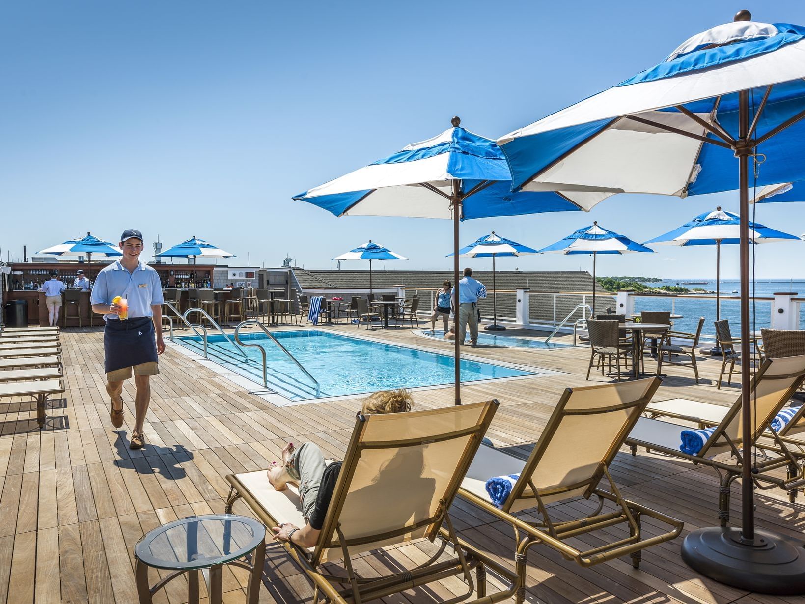 Birdseye Rooftop Pool bar at Beauport Hotel Gloucester