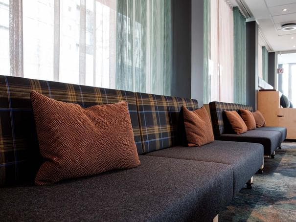 Long sofa in a Meeting Room at Hotel Berlin Berlin 