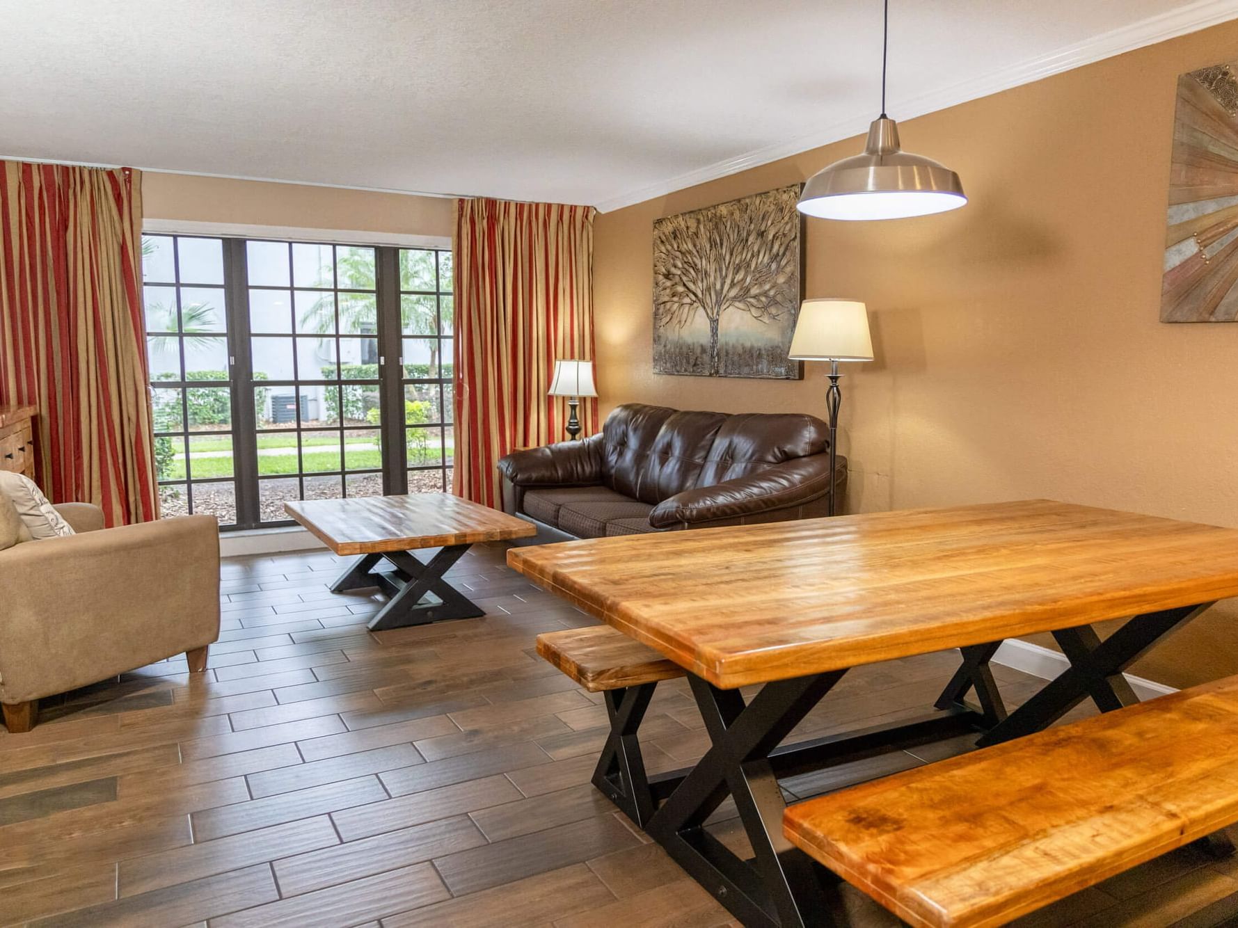 Dining Area in One-Bedroom Accessible Suite, Legacy Vacation Resorts