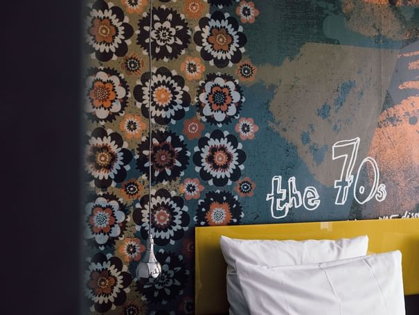 Close-up of a flower wall art in a Premium Room at Hotel Berlin