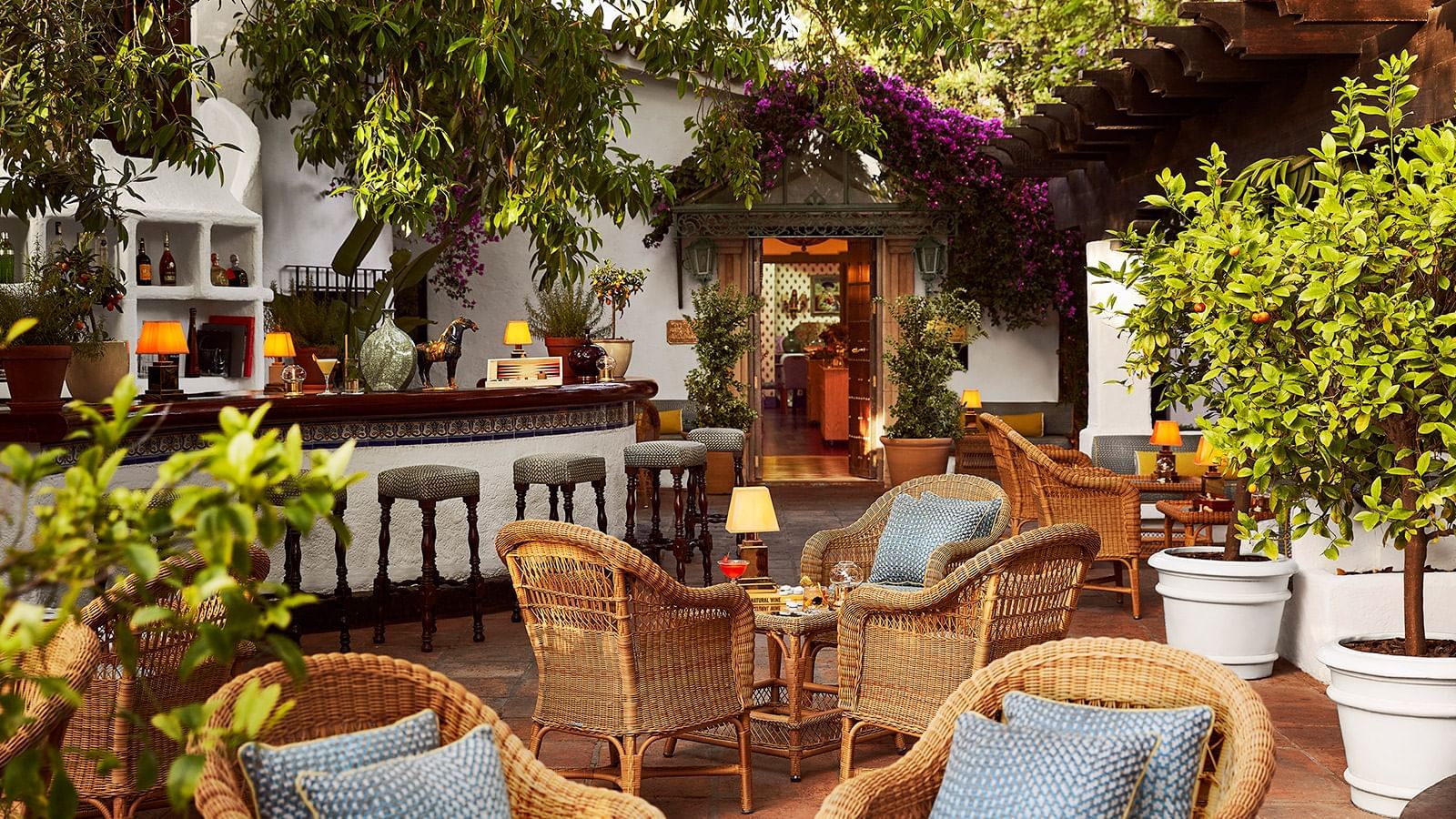Outdoor table arrangements in Summer Bar at Marbella Club