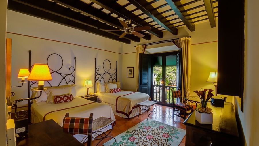 Twin beds in Double Vista Room at Hotel El Convento