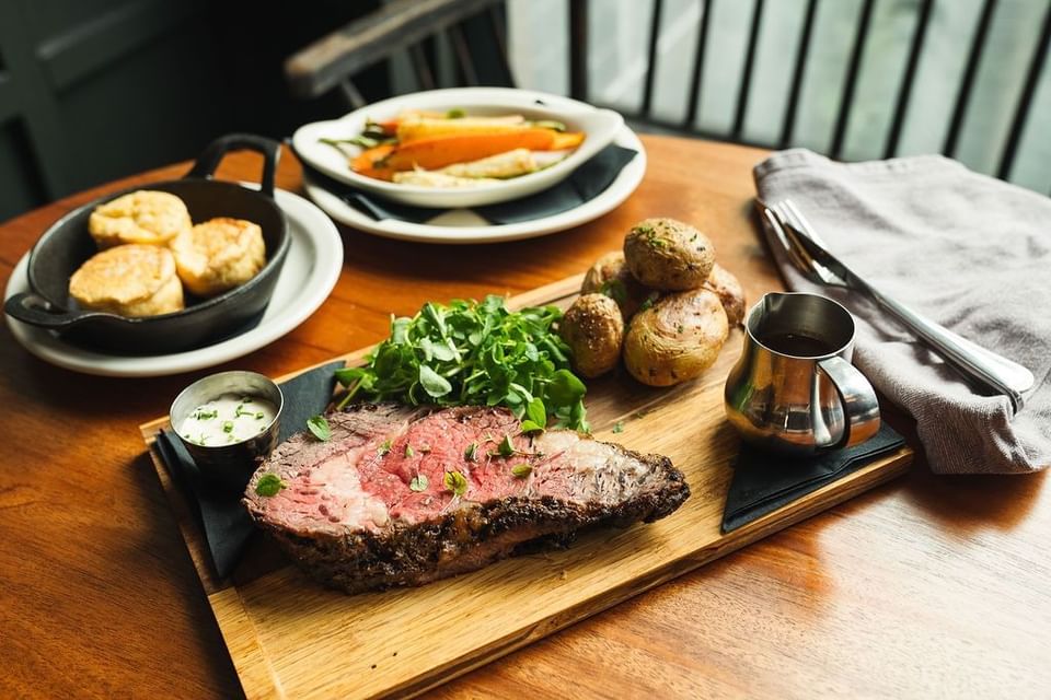 Truth Be Told served sunday roast in The Study at University of Chicago