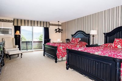 queen deluxe room