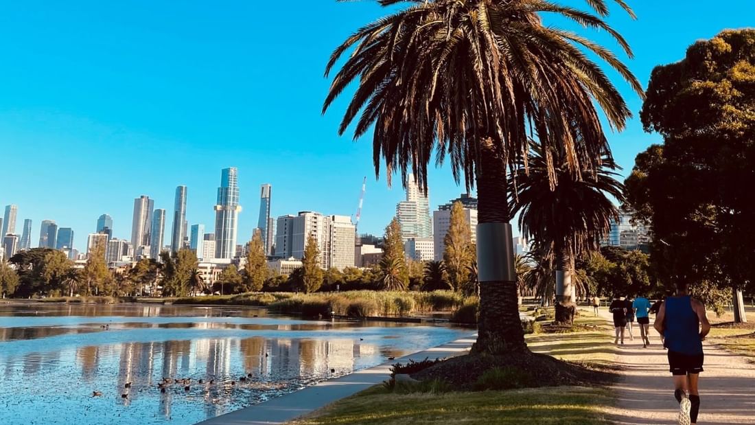 RunThrough Albert Park