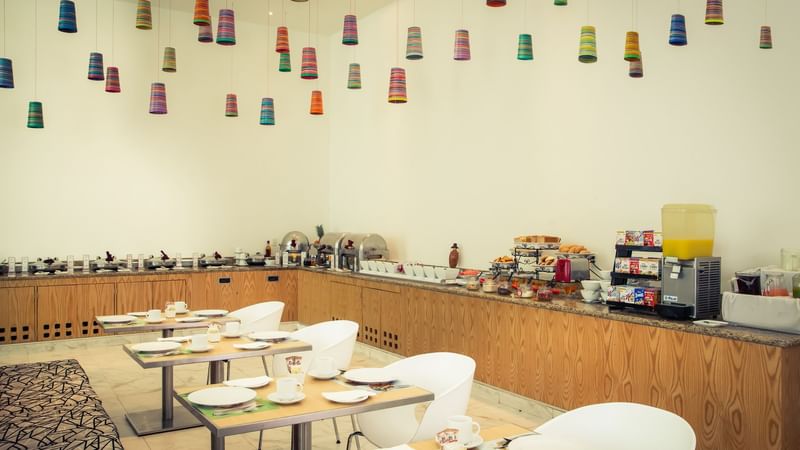 Interior of a dining area at Fiesta Inn Culiacan