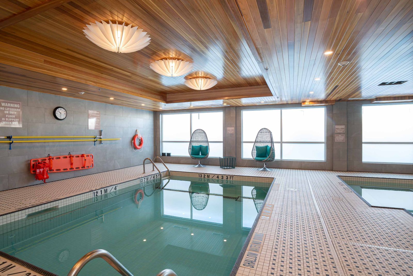 Amenities Hotels Near Ottawa Airport With Free Shuttle Sandman