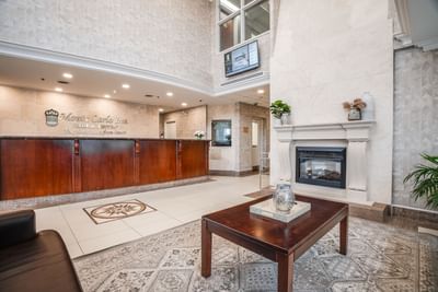 Monte Carlo Inn Barrie Hotel Suite Lobby