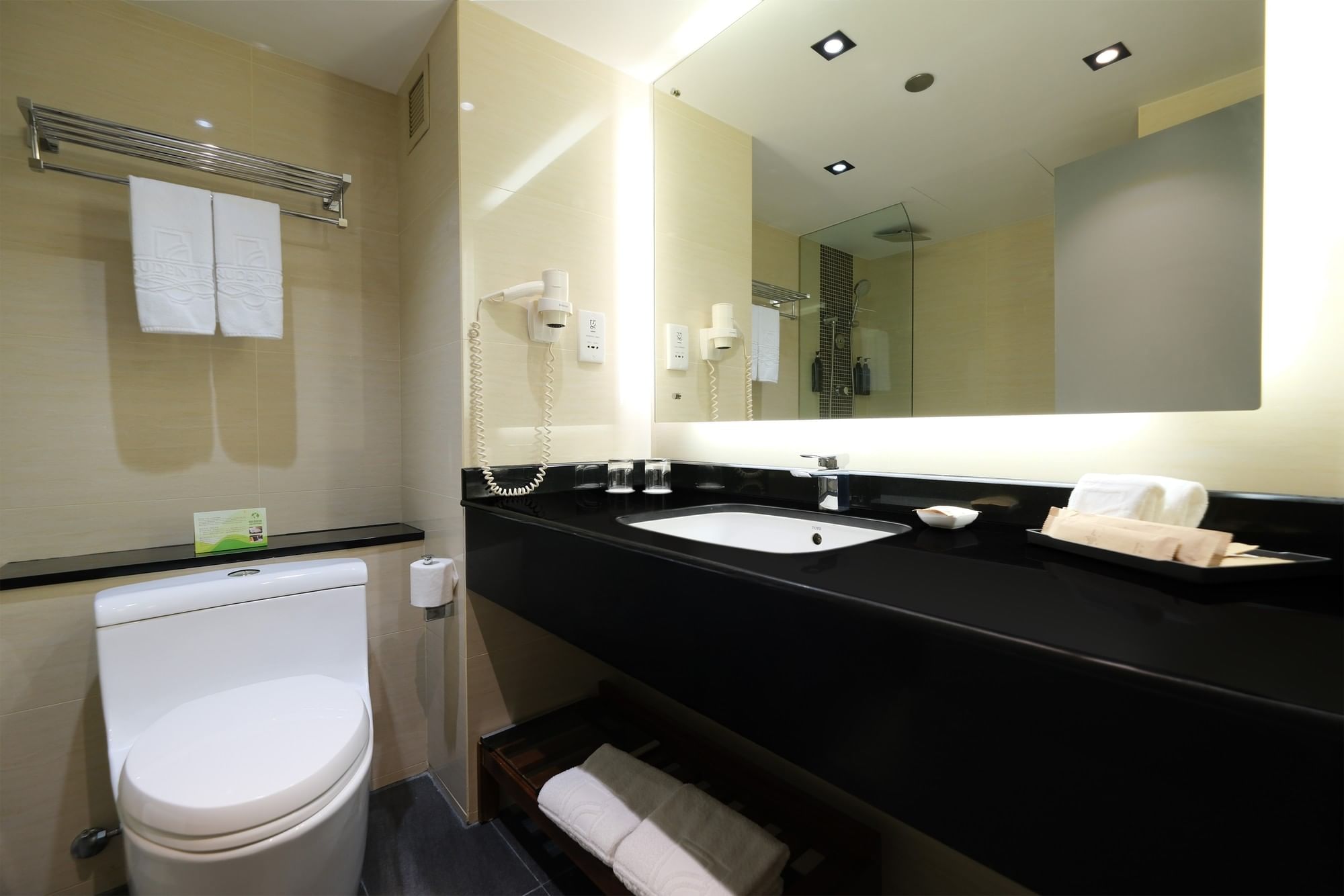 Room Details | Prudential Hotel