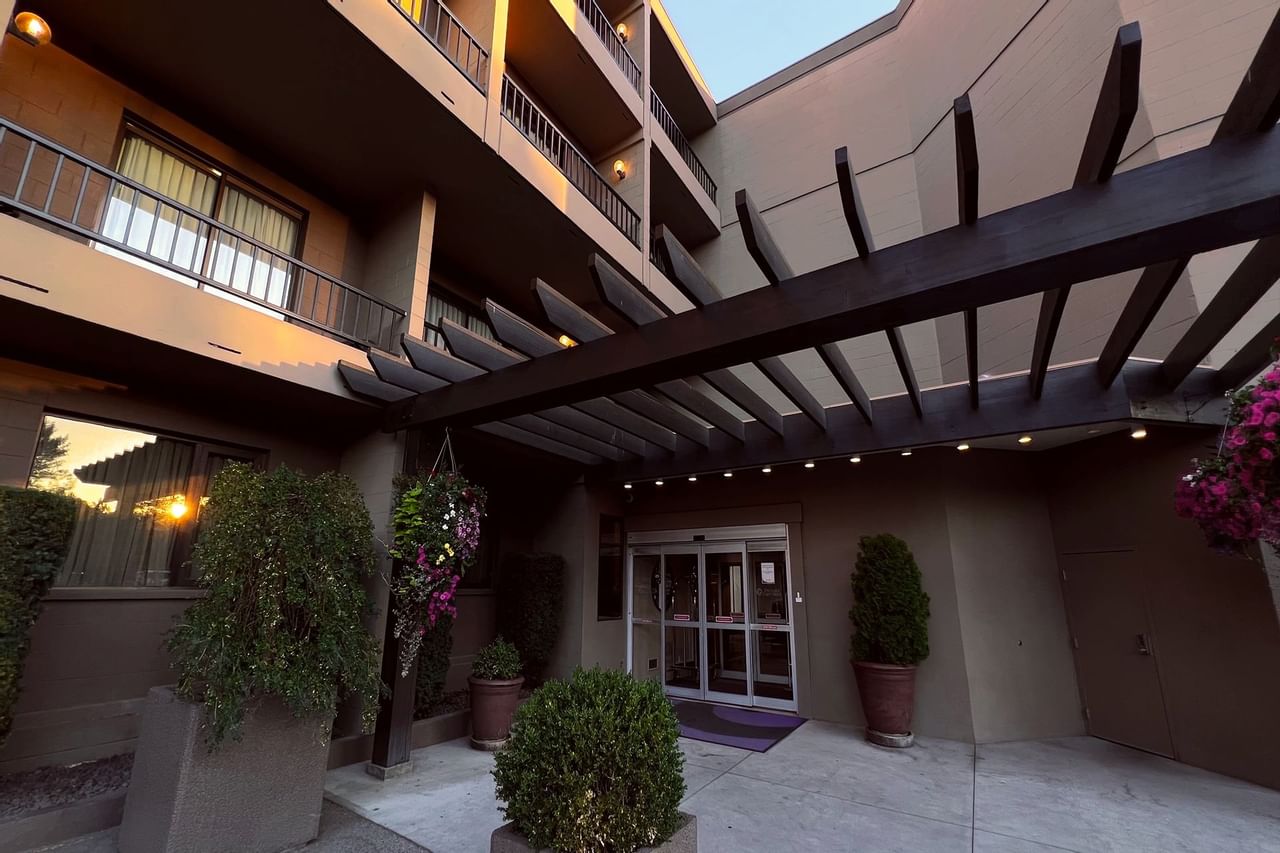 Exterior of Coast Capri Hotel