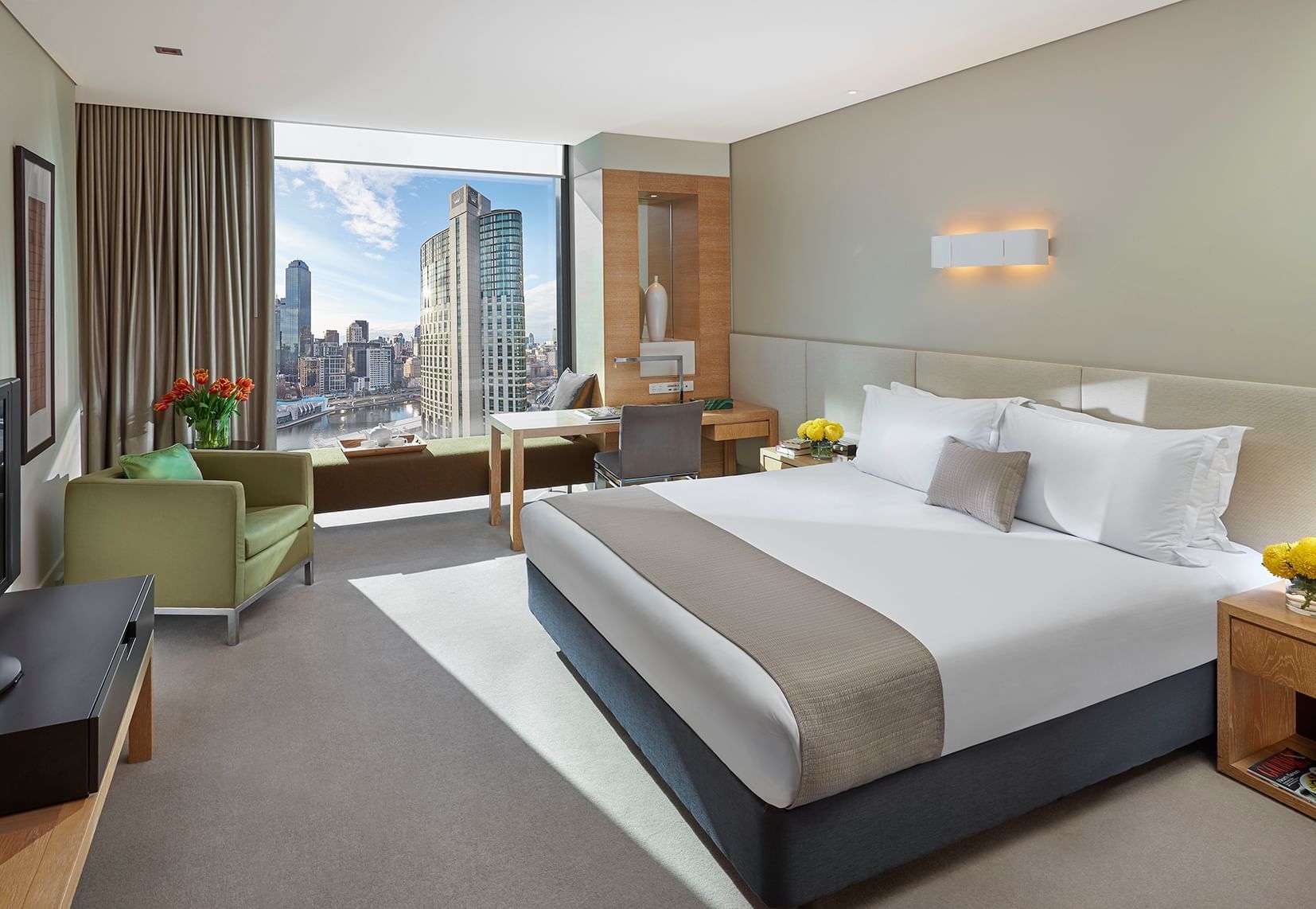 <p>Rooms</p>