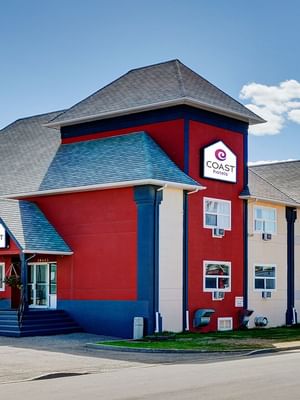 Exterior of Coast Fort St. John Hotel