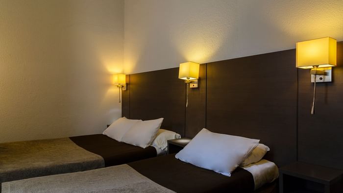 Bedroom in Comfort Twin Room at Hotel Astoria Vatican