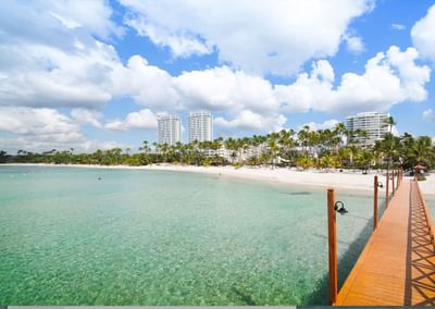 Distant view of the hotel & beach area at Club Hemingway