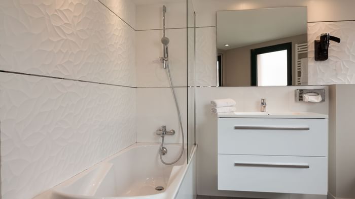 Bathroom vanity in bedrooms at Hotel La Chaussairie