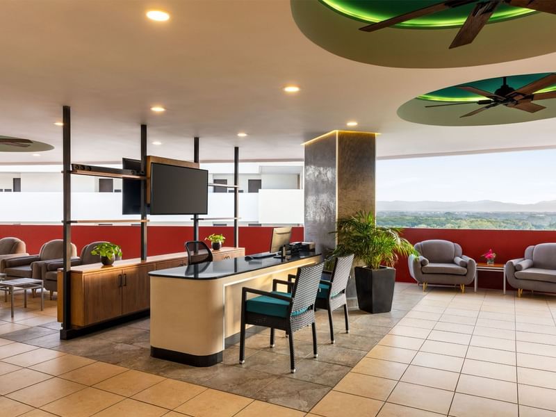 fiesta club lounge