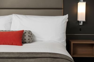 Premium Queen Room with one bed at Carriage House Hotel