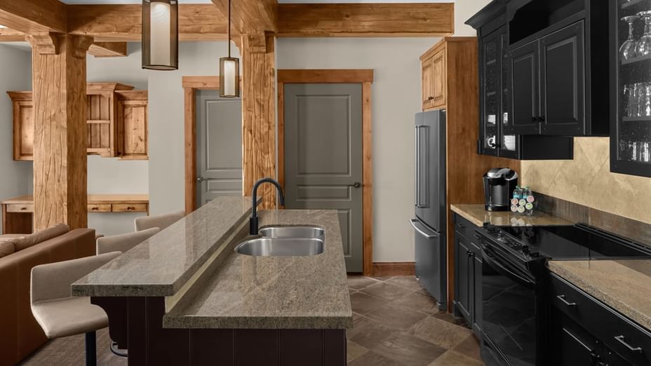 Thumbnail for League City Penthouse Suites With Country Club Access