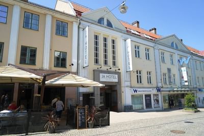 JA Hotel Huvudentré