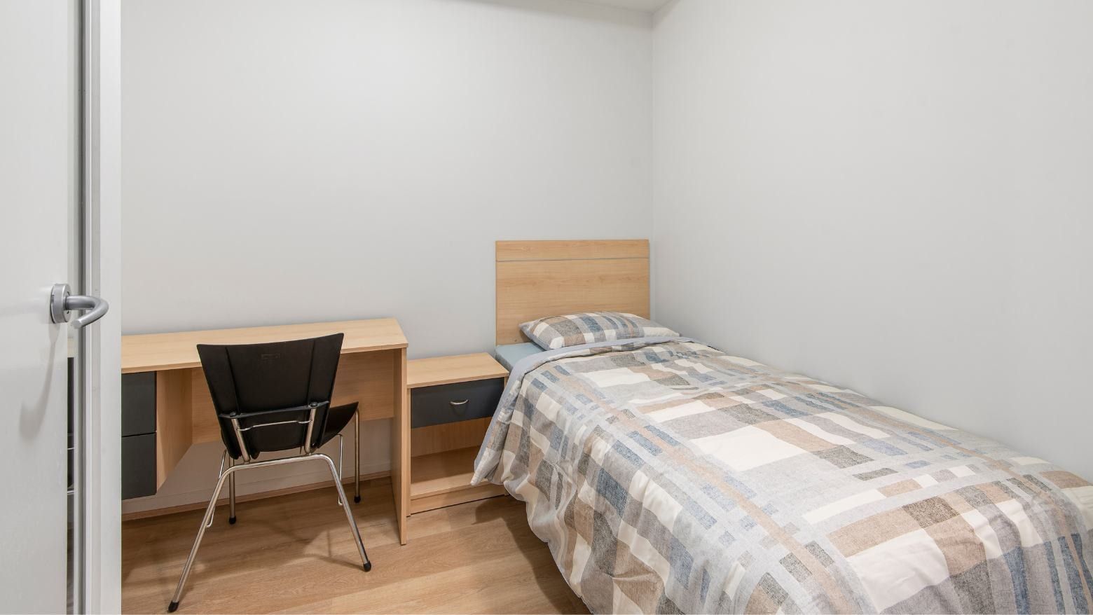 2 Bedroom - Standard Apartment Room 2