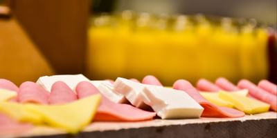 Cheese and hams foods in Hotels Grupo Guadalajara