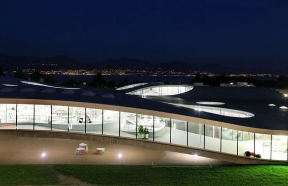 Exterior view of The Rolex Learning Center, places to see in Lausanne near Starling Hotel Lausanne