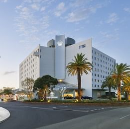 Exterior view of the driveway to Crown Promenade Perth Hotel