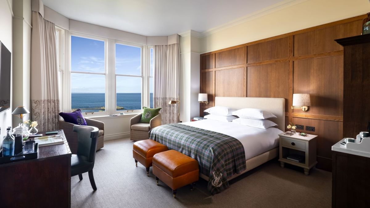 Deluxe with Sea View