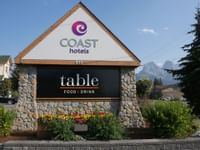 Coast Canmore Hotel Conference Centre - Exterior Signage