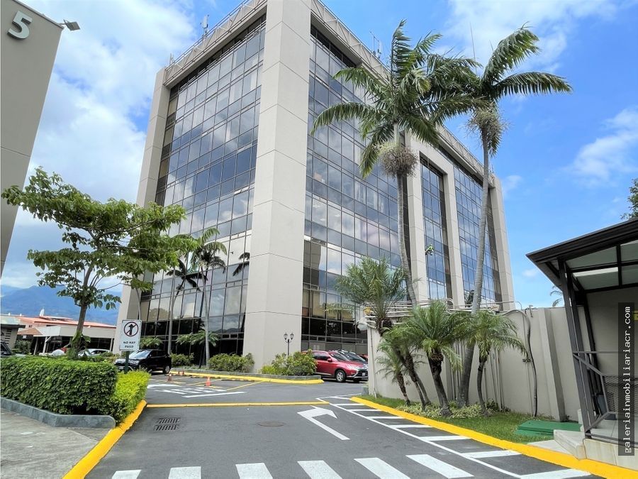 Exterior view of Oficentro La Sabana near D Sabana Hotel, hotels in San Jose Costa Rica