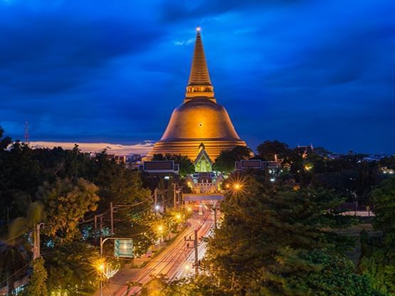 Aerial shot of Phra Pathom Chedi near Hop Inn Hotel