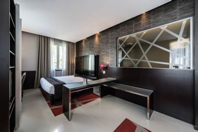 Visuale Laterale Hotel Manin Milano