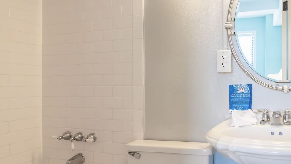 Bathroom of One-Bedroom Suite at Brigantine Beach