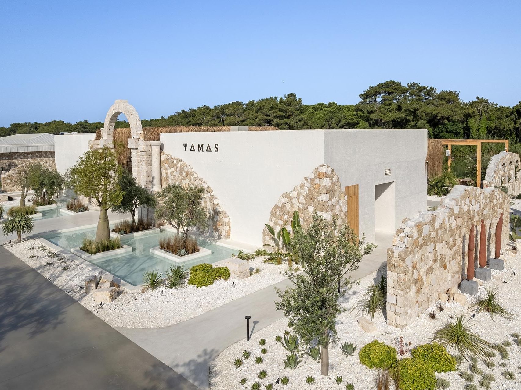 Exterior view of Yamas Greek Restaurant at Titanic Deluxe Golf Belek