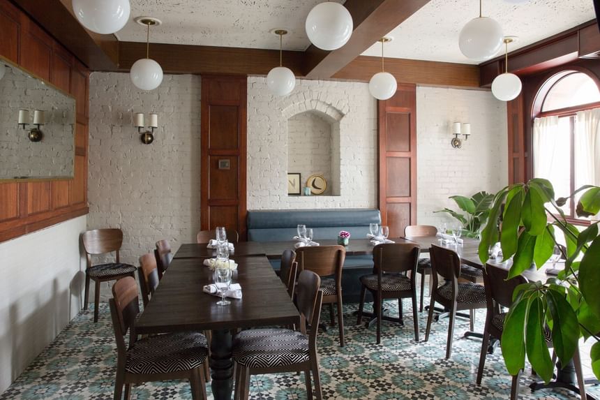 Table arrangements in Private Dining Space at STELLA in Hotel Sorrento