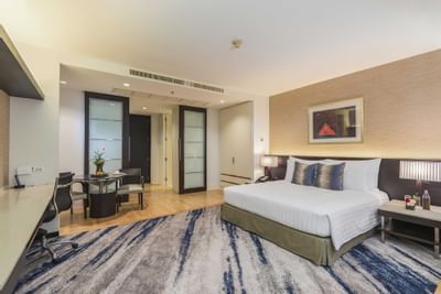 Deluxe Suite King