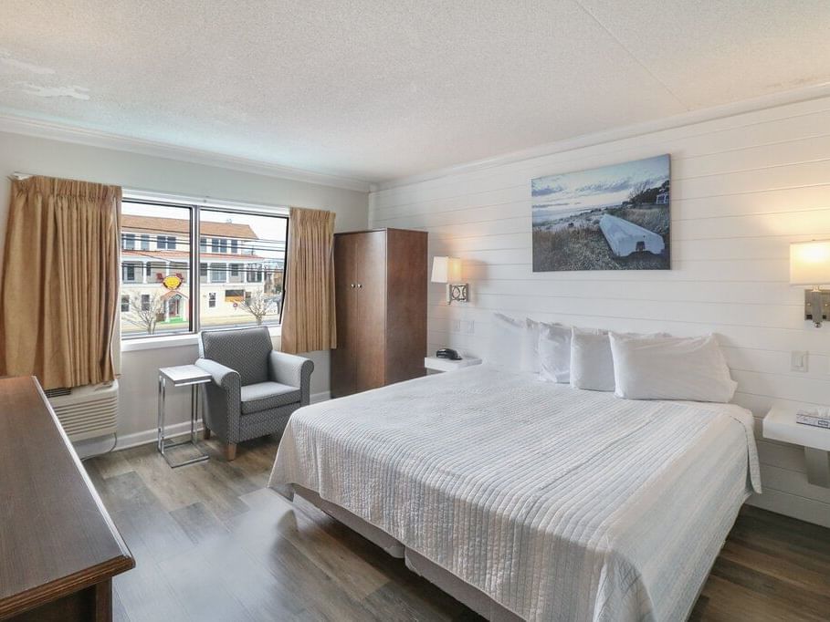 King Room at Block Party Hotels and Atlantic Oceanside Dewey Beach