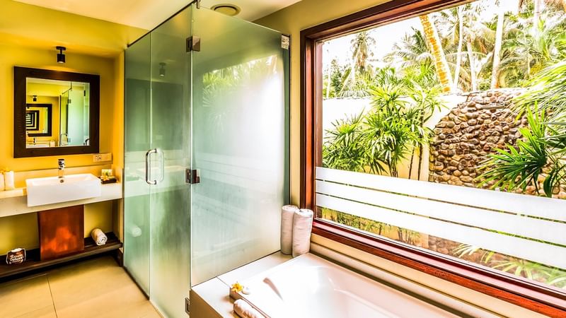 Bathroom of Beach Front Bure with Plunge Pools at Tambua Sands